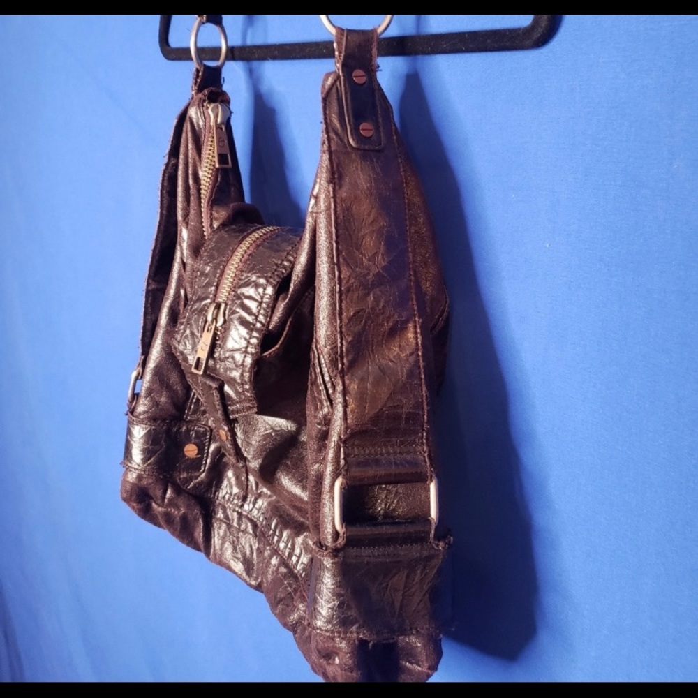 Purse - Picture 2 of 2